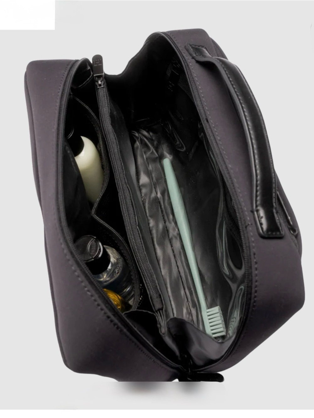 Hotel Collection Black Men’s Toiletry Travel Bag with Handle NWT - Picture 2 of 9
